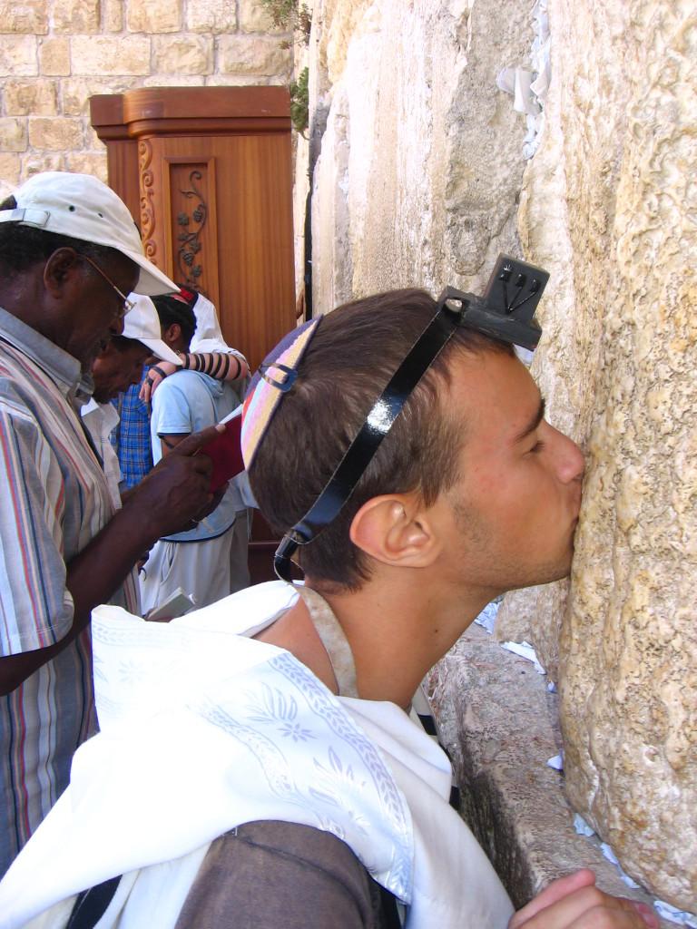 Natan Kohn-Magnus at the Wailing Wall in Jerusalem.