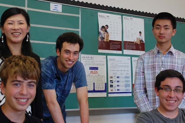 Chinese Club Born in 100 Hallway