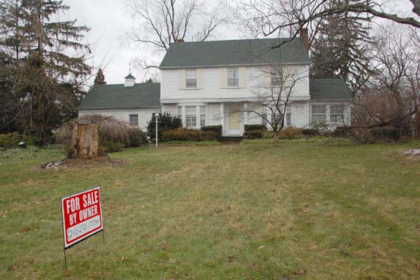 School District Buys Land Adjacent to High School