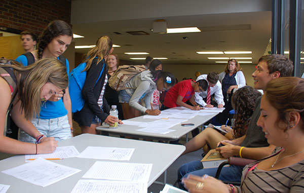 Activities Fair Takes on New Format