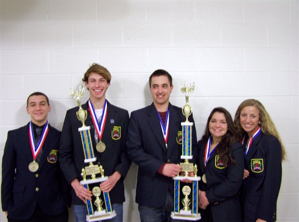 Excel TECC Marketing Students Place 1st and 2nd in DECA State Championship