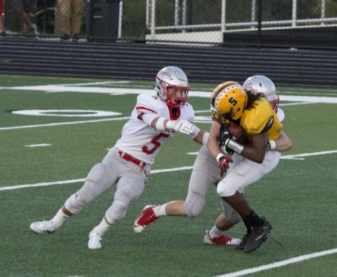 Bison Football Falls to Geneva