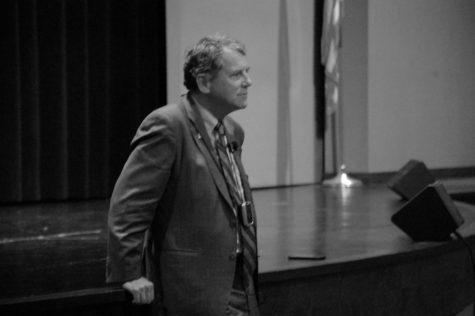 Senator Sherrod Brown Speaks With BHS Students