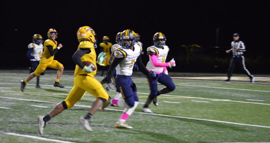 Bison Defeat Warrensville Tigers, Advance to Third Round of Playoffs