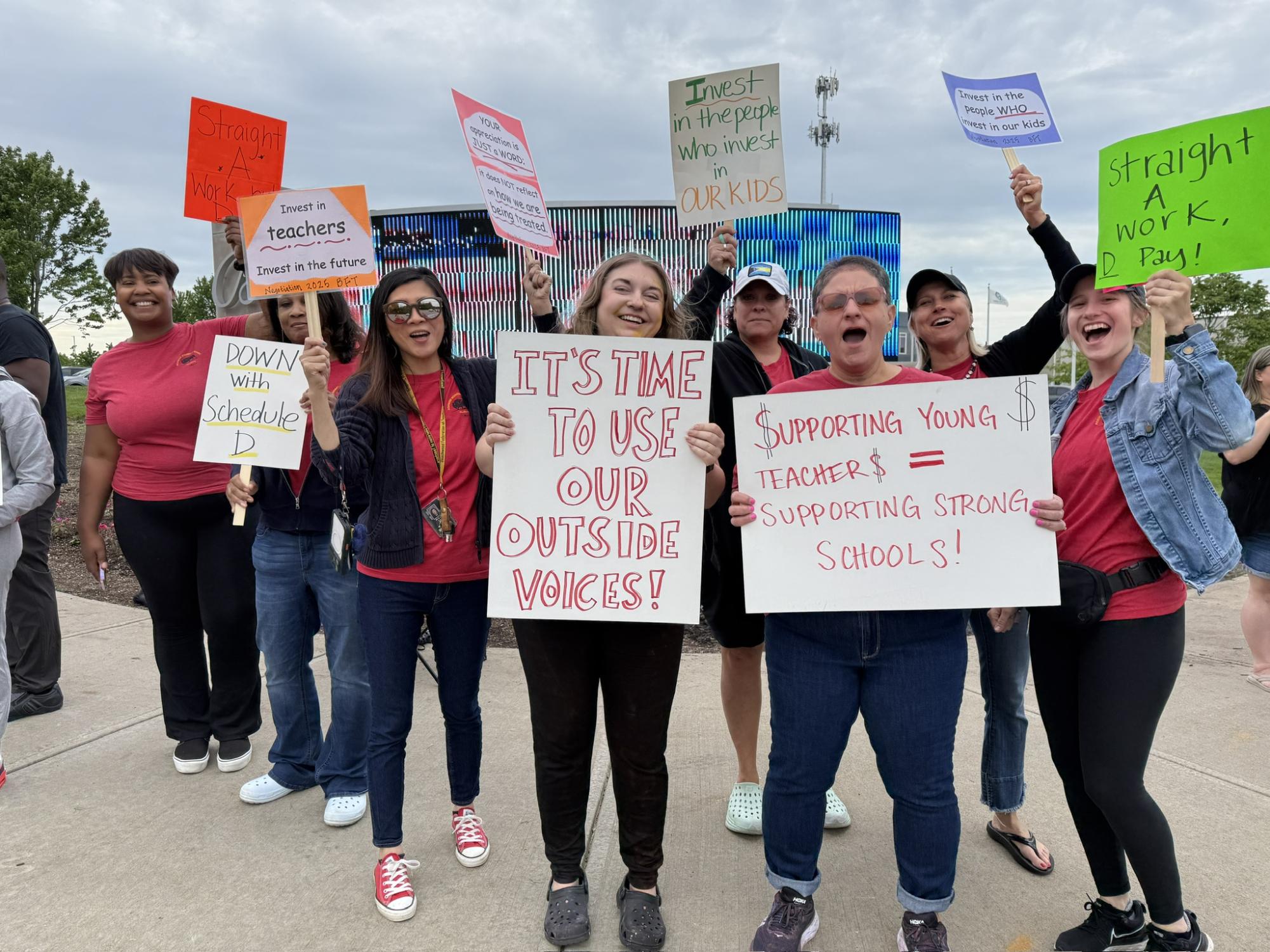 On May 30, in the midst of negotiations, approximately 100 Beachwood teachers protested at the corner of Fairmount Blvd. and Richmond Rd. demanding fairer compensation for Schedule D.