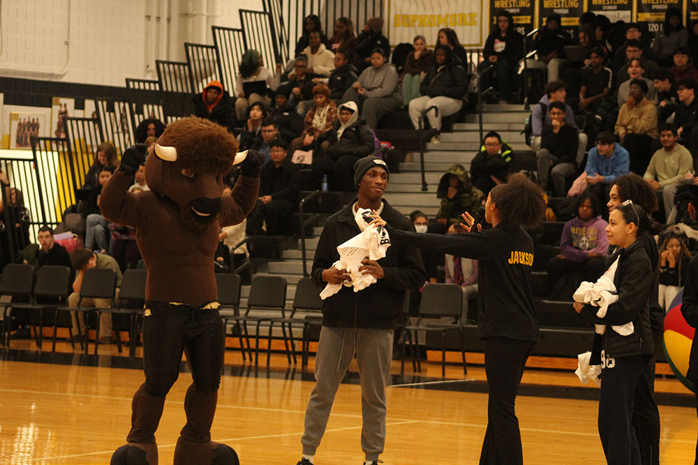 Benny the Bison showing his Beachwood pride.