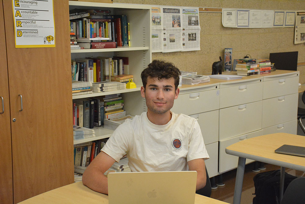 Junior Ari Synenberg was able to vote in the primary because he turns 18 before the general election.
